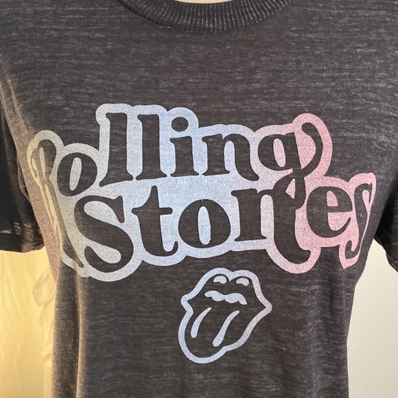 American Eagle Rolling Stones Gray Paper Thin Short Sleeve T-Shirt Size Small - Picture 3 of 7
